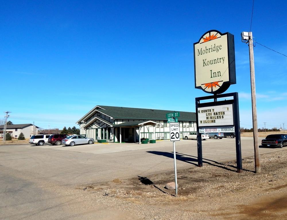 Mobridge Kountry Inn מראה חיצוני תמונה